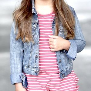 Jeans jacket kids size S 7/8 by Kidpik - excellent used condition!